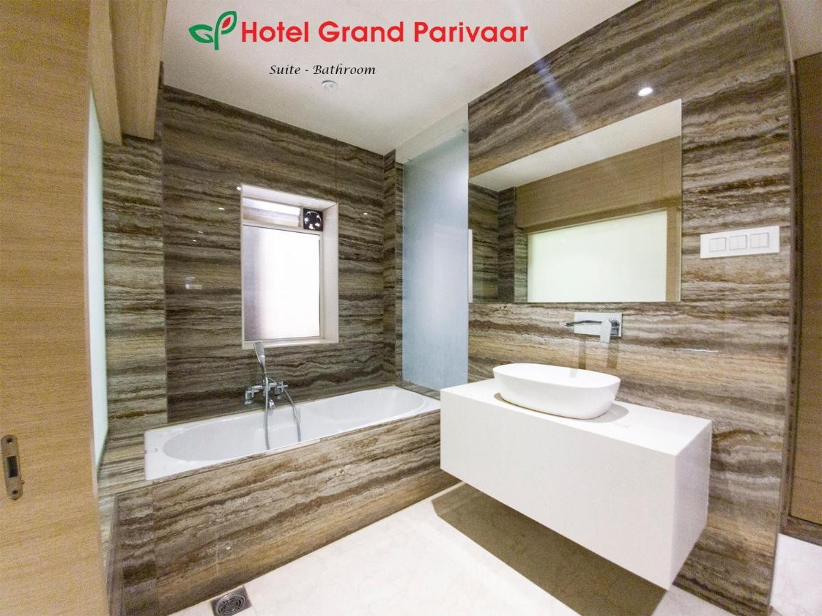 Hotel Grand Parivaar Igatpuri Buitenkant foto