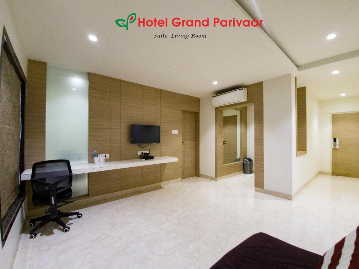Hotel Grand Parivaar Igatpuri Buitenkant foto