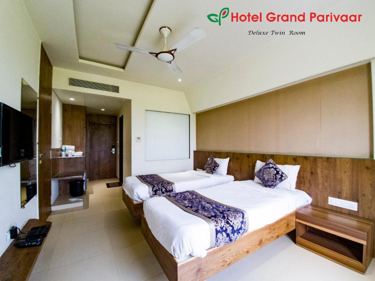 Hotel Grand Parivaar Igatpuri Buitenkant foto